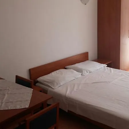 Studio Val Nečujam